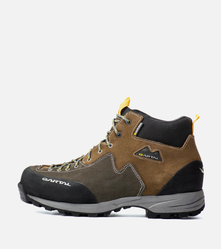 کفش کوهنوردی کمچی قارتال